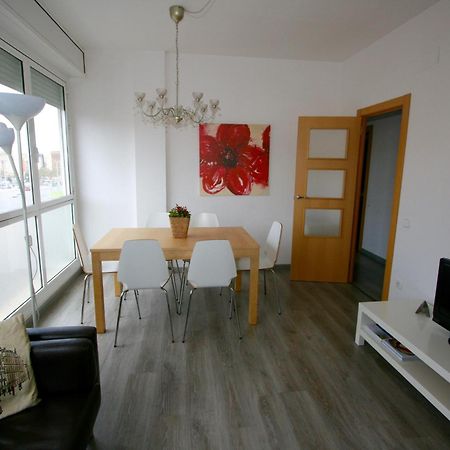 ApartEasy - Plaza España Deluxe Barcelona Habitación foto
