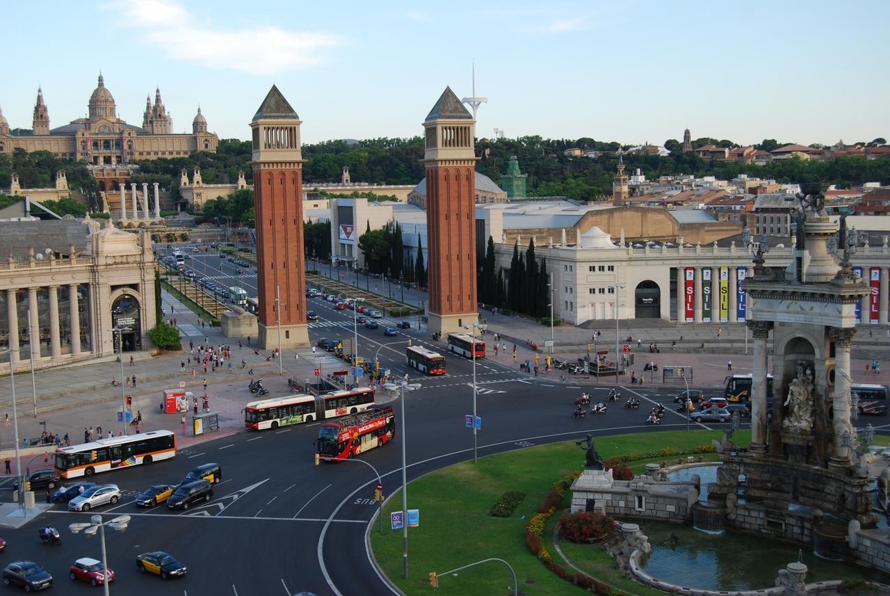 Apartamento ApartEasy - Plaza España Deluxe Barcelona Exterior foto